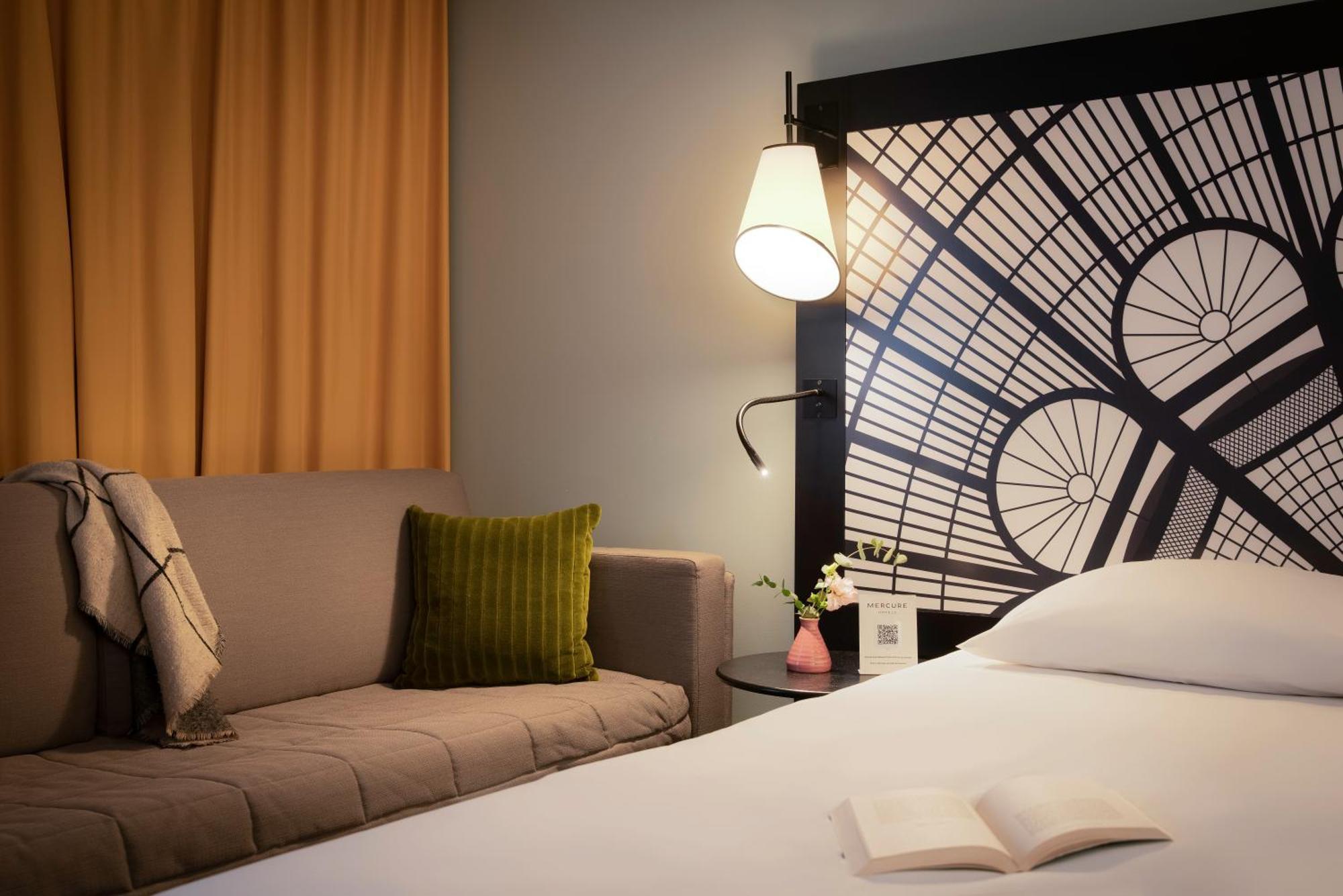 แมร์กูร์ ปารีส์ ป๊อร์ท เดอ แวร์ซายส์ เอ๊กซ์โป โอแตล Hotel วองว์ส ภายนอก รูปภาพ